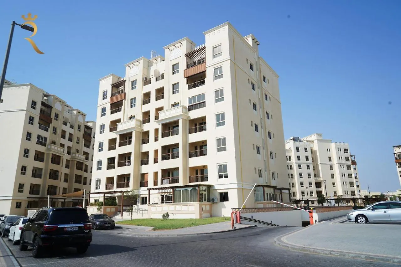 Your Serene Getaway Haven Azure Baniyas 1Br Apartment Abu Dabi