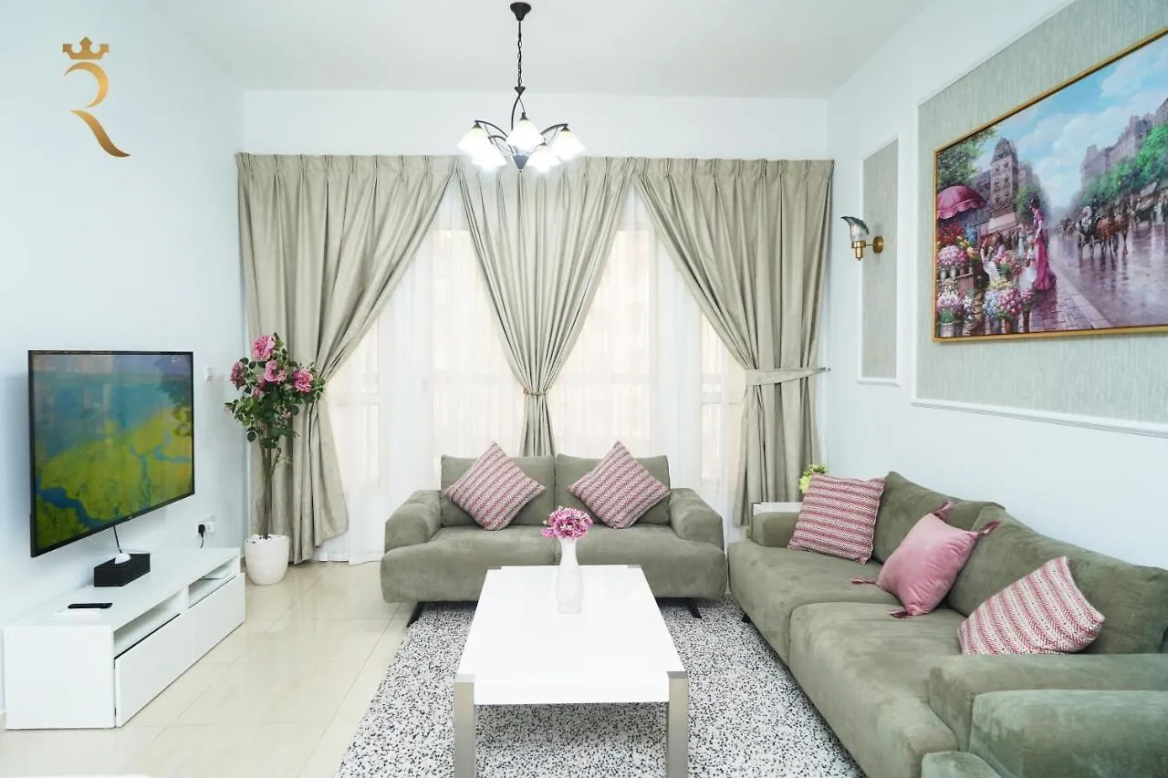 Your Serene Getaway Haven Azure Baniyas 1Br Apartment Abu Dabi